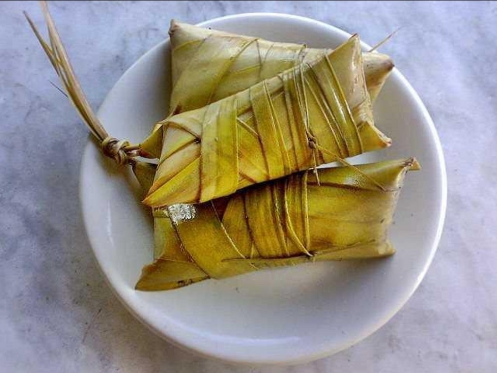  riz  cuisson du riz pour des feuilles de Banana