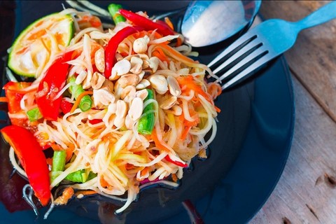 Salade de papaye verte (Som Tam)