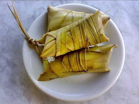  riz  cuisson du riz pour des feuilles de Banana